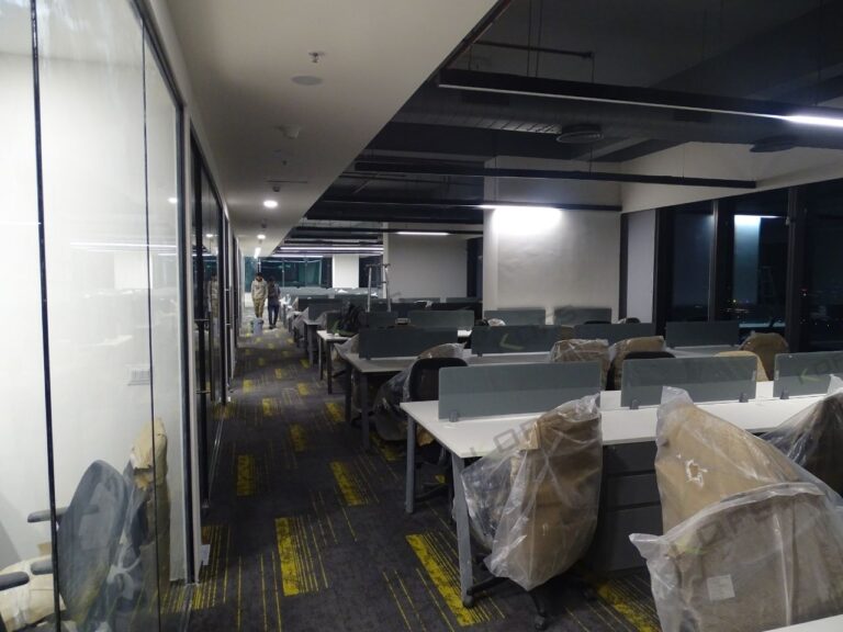 affordable complete office furniture for startups